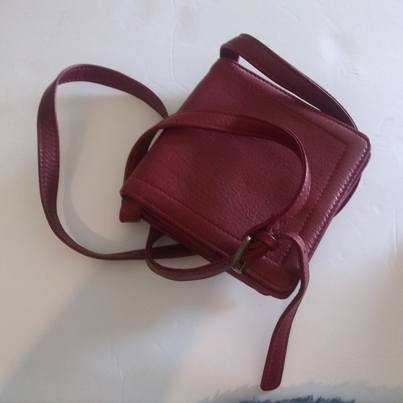 clarks leather crossbody bag